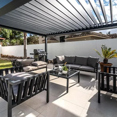 Vacation I Marbesa Beach, Pool, Direct Access To The Villa Marbella