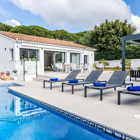 Vacation I Marbesa Beach, Pool, Direct Access To The マルベーリャ