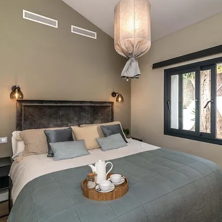 Villa Vacation I Marbesa Beach, Pool, Direct Access To The Marbella